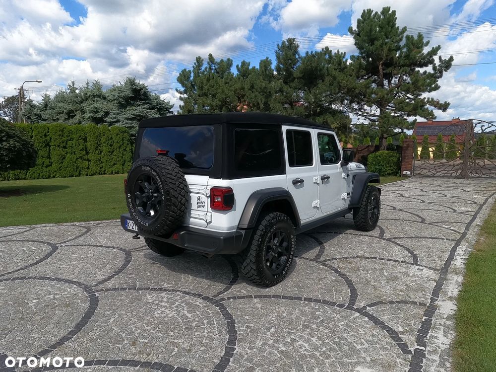 Jeep Wrangler - 6