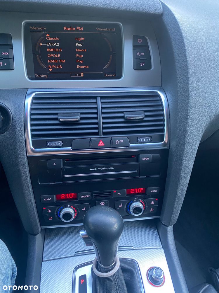 Audi Q7 3.0 TDI DPF Quattro Tiptronic - 24