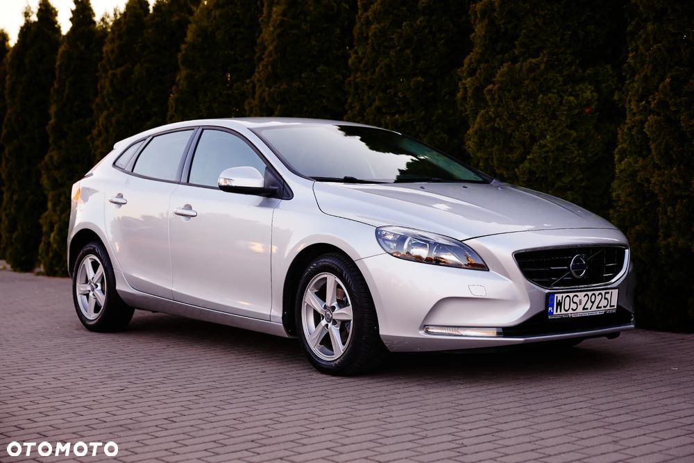 Volvo V40 D2 Kinetic - 9
