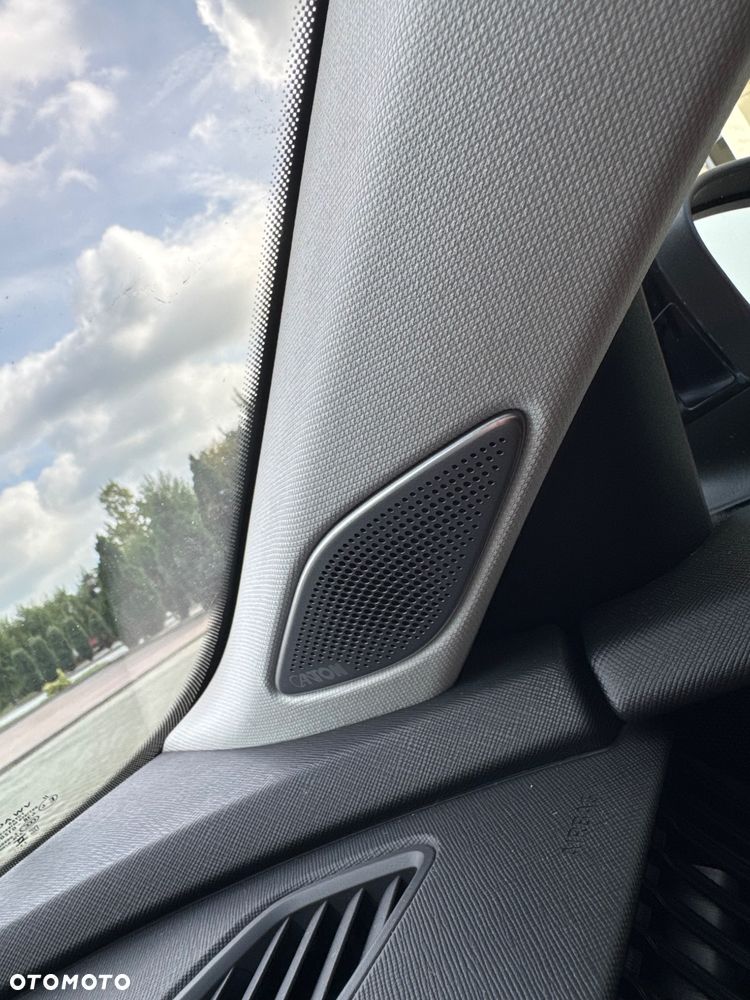 Skoda Superb 2.0 TDI SCR 4x4 L&K DSG - 23
