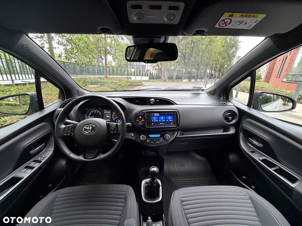 Toyota Yaris 1.5 Selection - 22