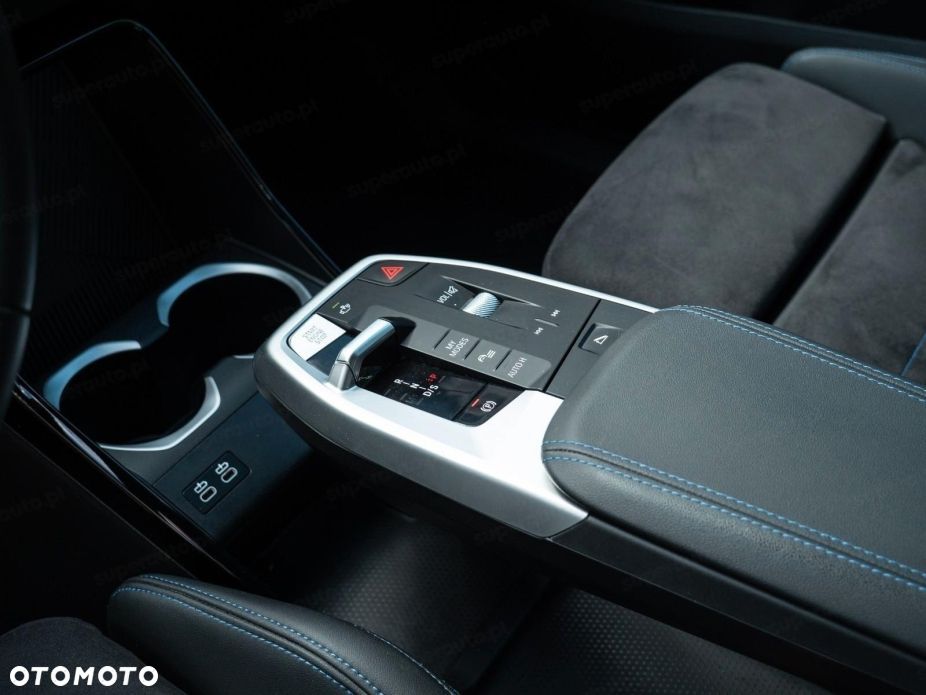 BMW X1 - 14