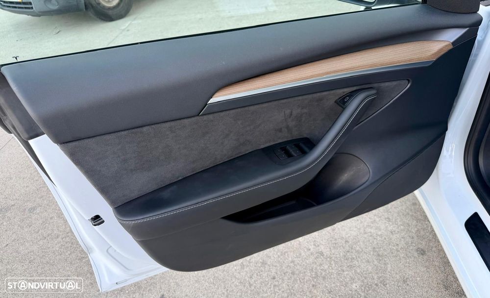 Tesla Model 3 Standard RWD - 10