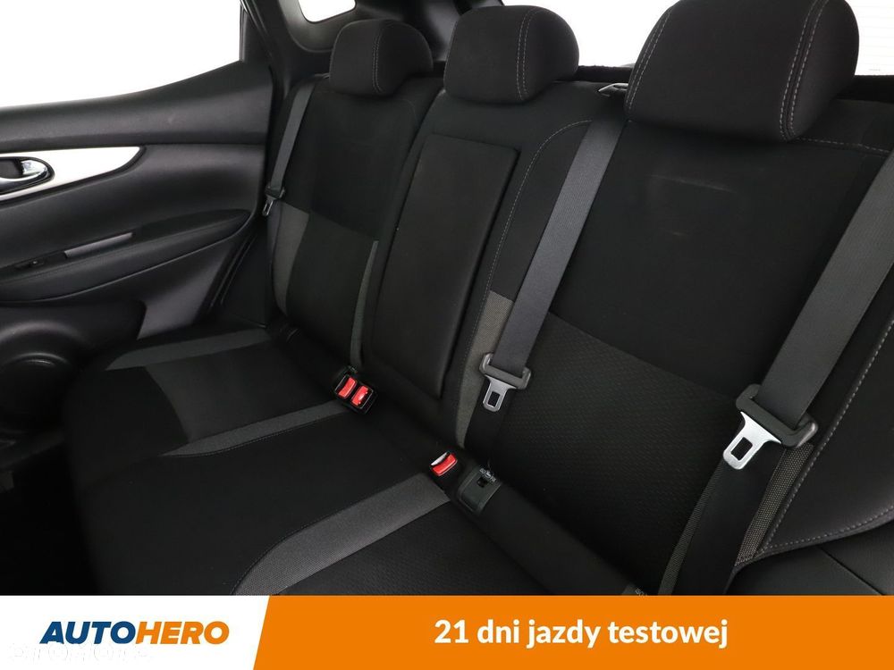 Nissan Qashqai - 14