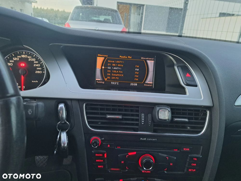 Audi A4 Limousine 2.0 TFSI Quattro - 5