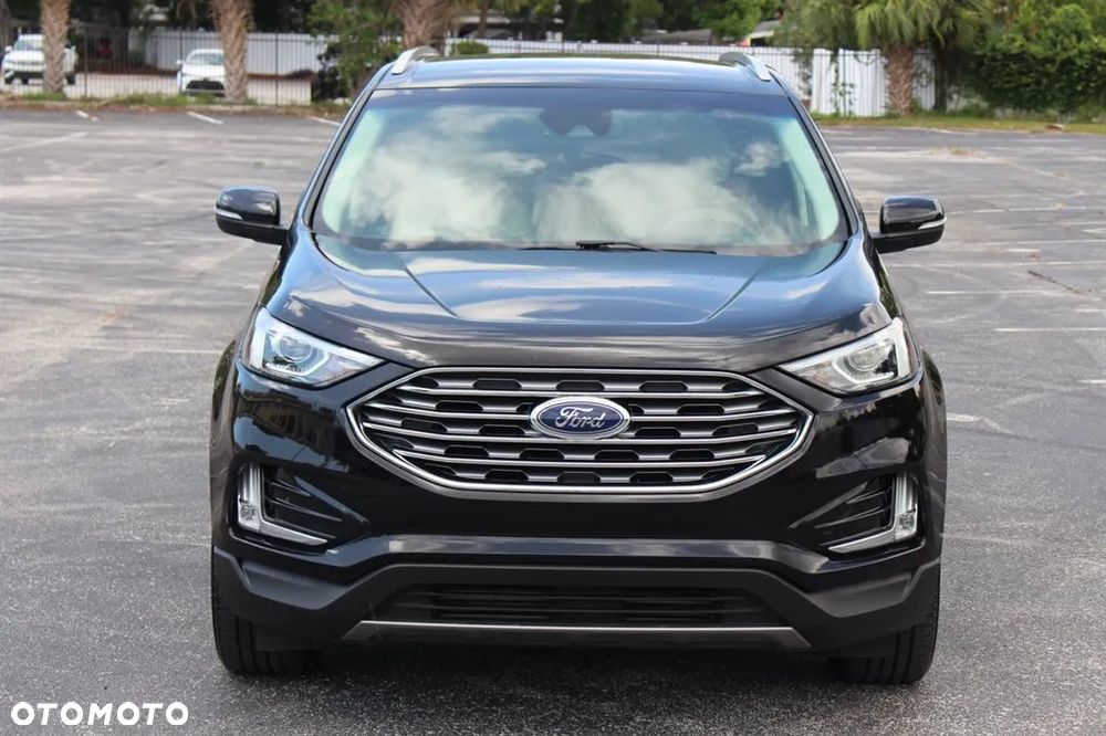 Ford Edge - 2