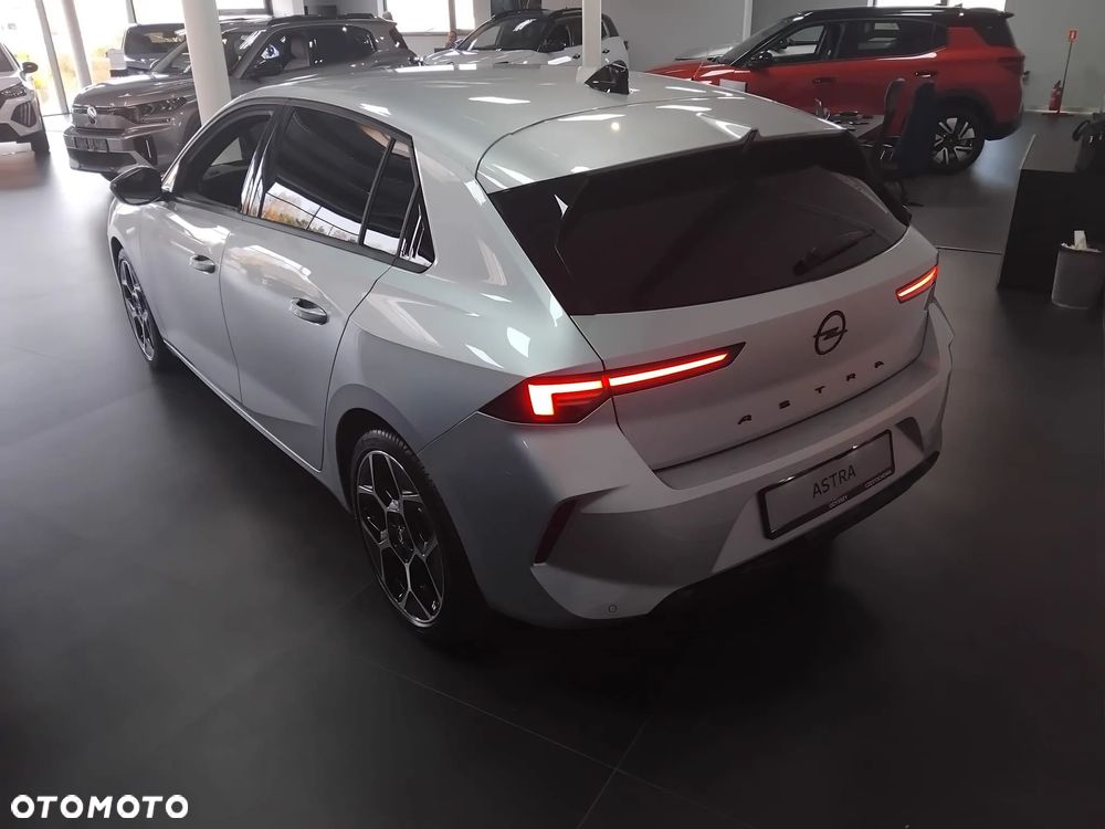 Opel Astra 1.5 CDTI GS S&S - 4