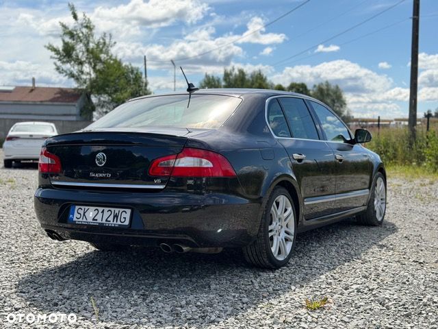 Skoda Superb 3.6 V6 4x4 DSG L&K - 5
