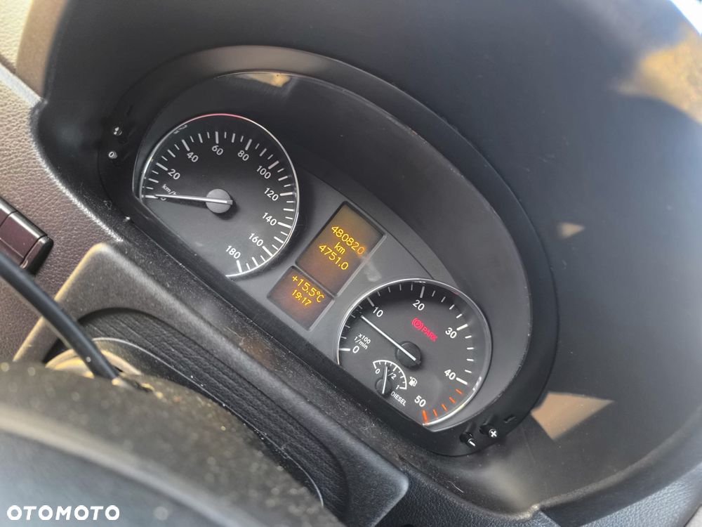 Mercedes-Benz Sprinter 319 CDI - 20