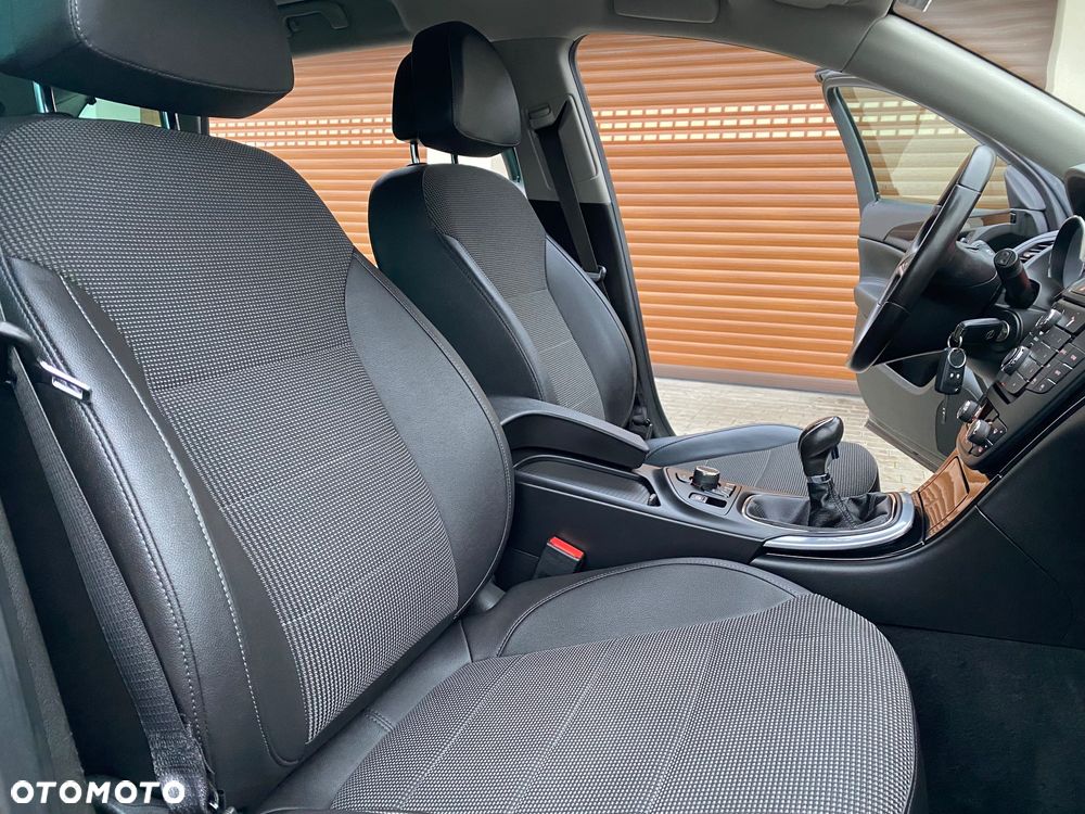 Opel Insignia 2.0 CDTI ecoFLEX Business Cosmo - 18