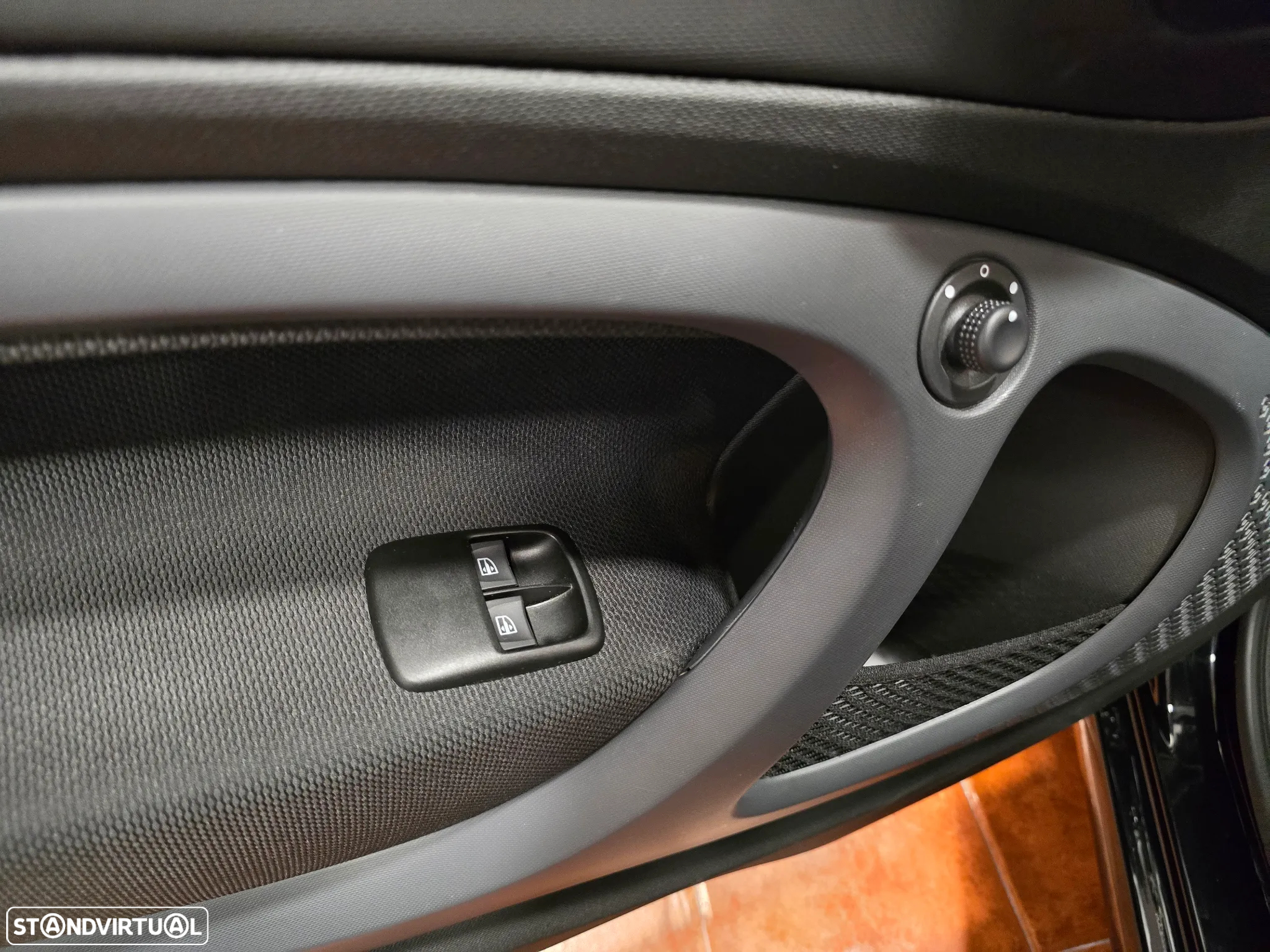 Smart Fortwo Cabrio EQ - 24