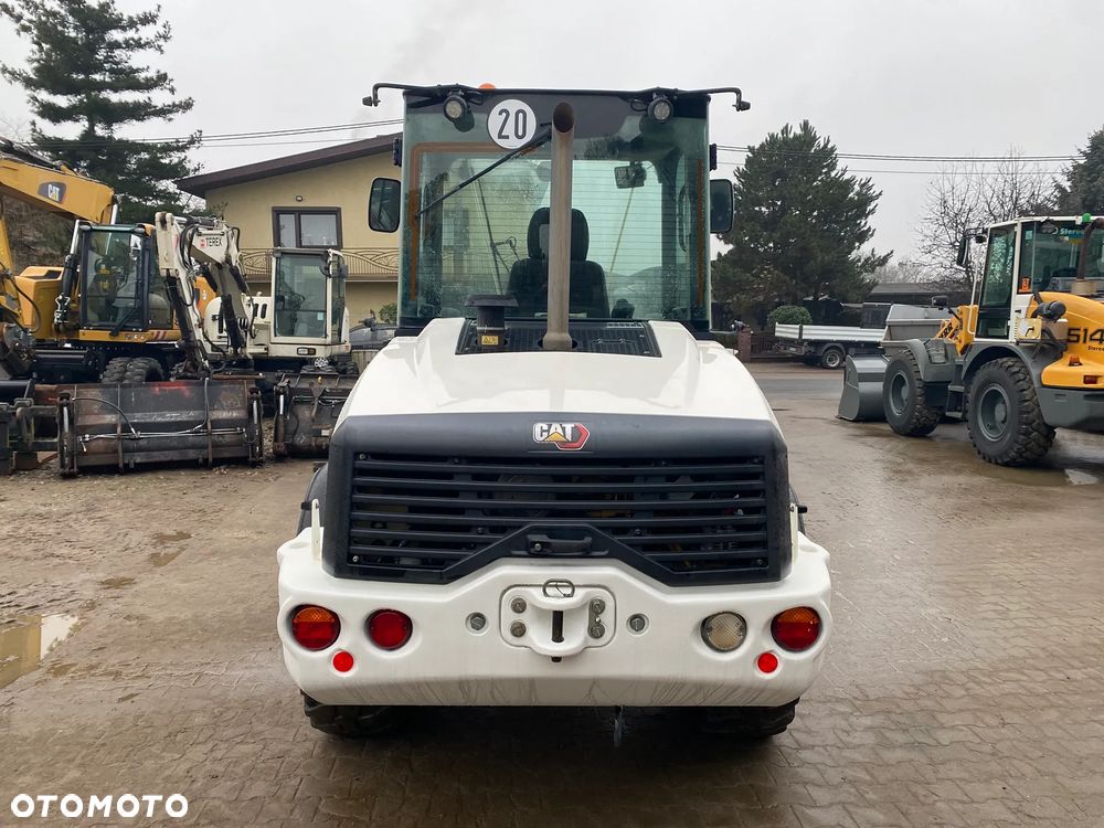 Caterpillar CAT 908M, 2020 ROK, 3400 MTH, ŁYŻKA OTWIERANA + WIDŁY, z NIEMIEC, - 6