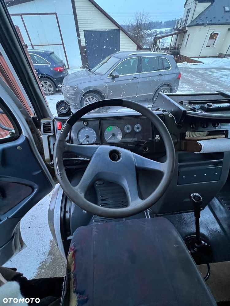 Mercedes-Benz Vario - 7