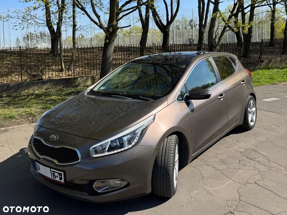 Kia Ceed 1.6 GDI XL - 1
