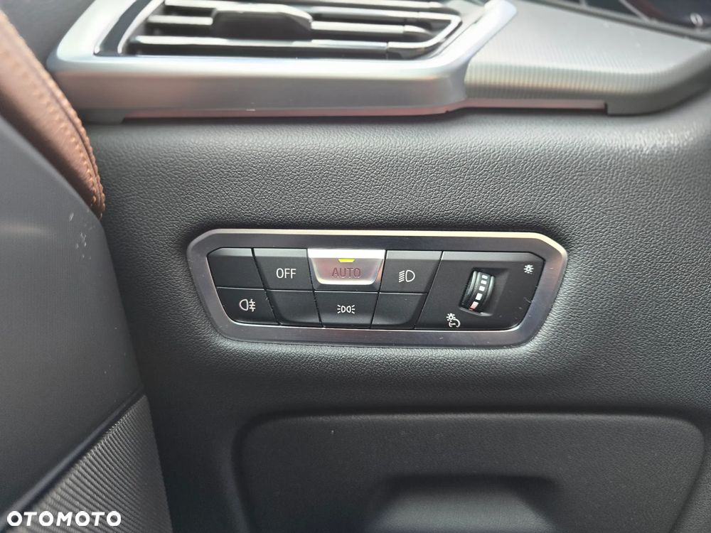 BMW X5 xDrive45e sport - 27