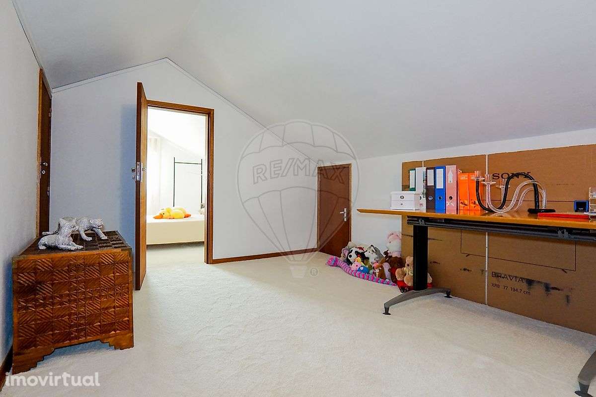 Moradia T6 para venda - Grande imagem: 3/44