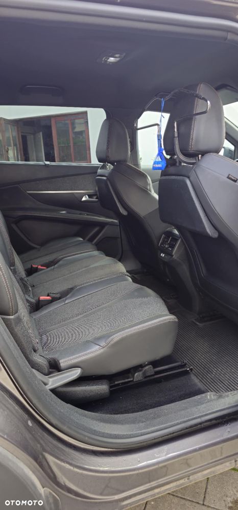 Peugeot 5008 - 12