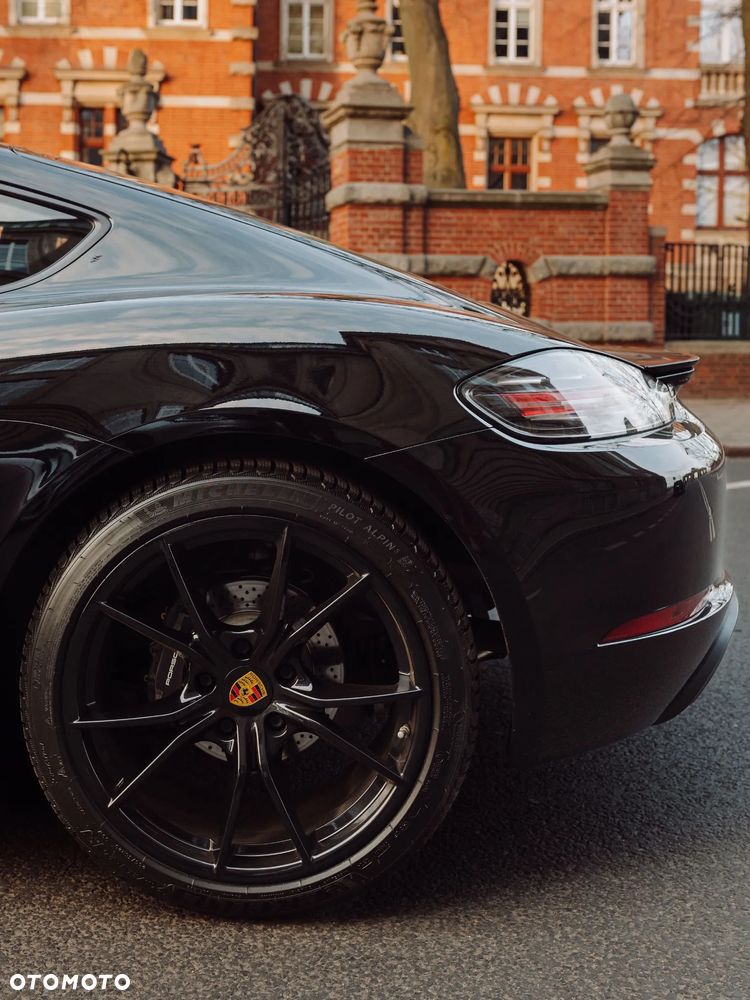 Porsche 718 Cayman GPF PDK - 25