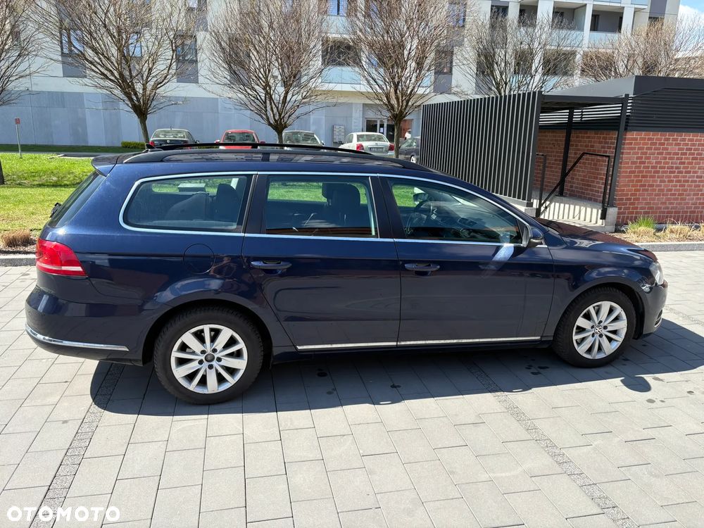 Volkswagen Passat 2.0 TDI BlueMotion Technology Comfortline - 2