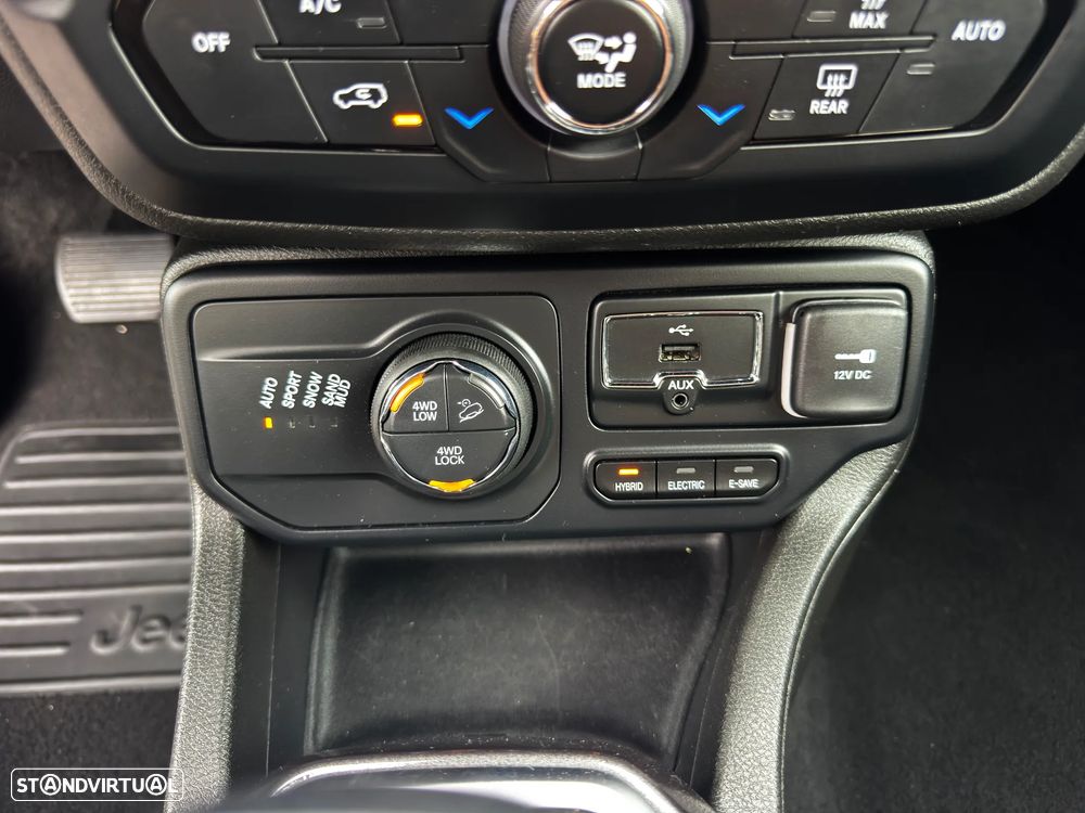 Jeep Renegade 1.3 T-GDI 4xe Auto Limited - 31