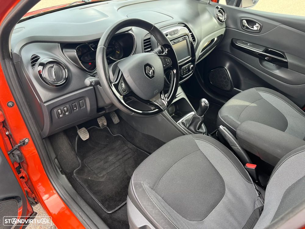 Renault Captur 0.9 TCE Exclusive - 12