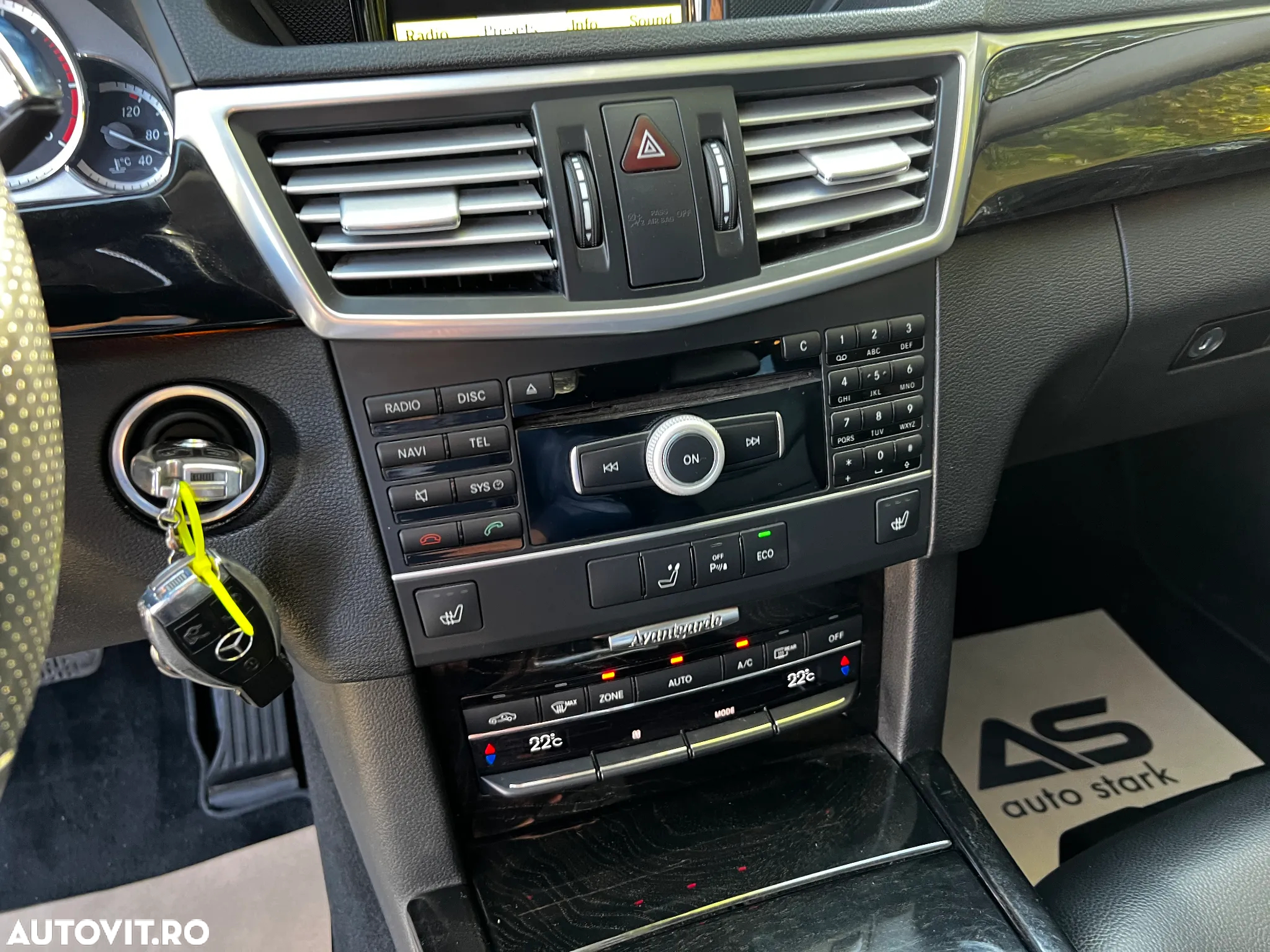 Mercedes-Benz E 250 CDI DPF BlueEFFICIENCY 7G-TRONIC Avantgarde - 28