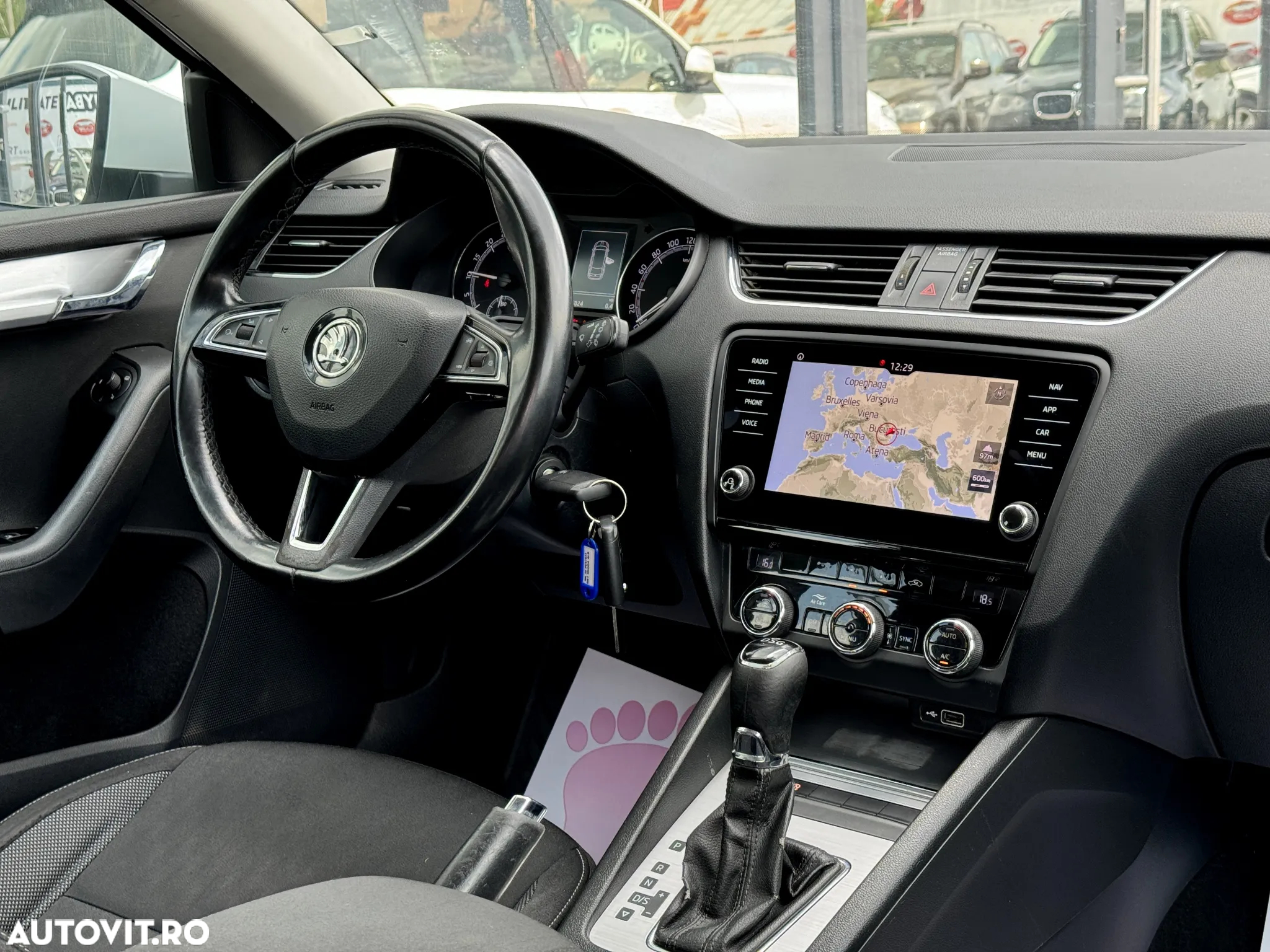 Skoda Octavia - 7