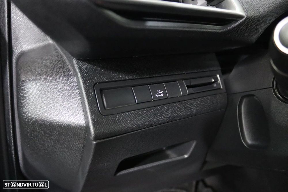 Peugeot 3008 - 14