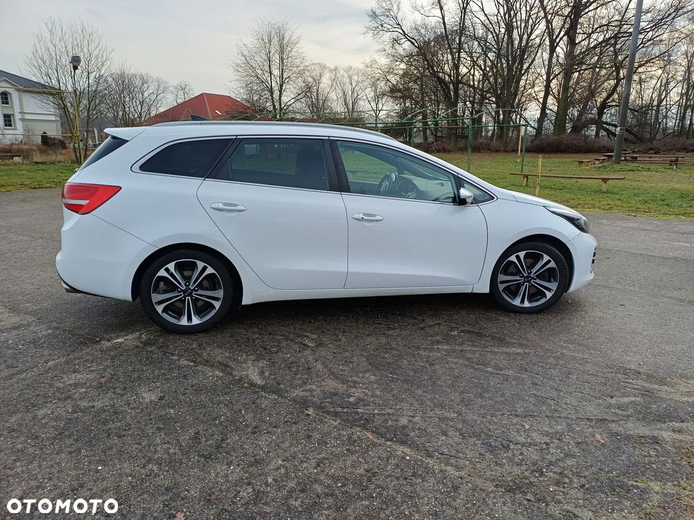 Kia Ceed 1.6 CRDi GT Line DCT - 6