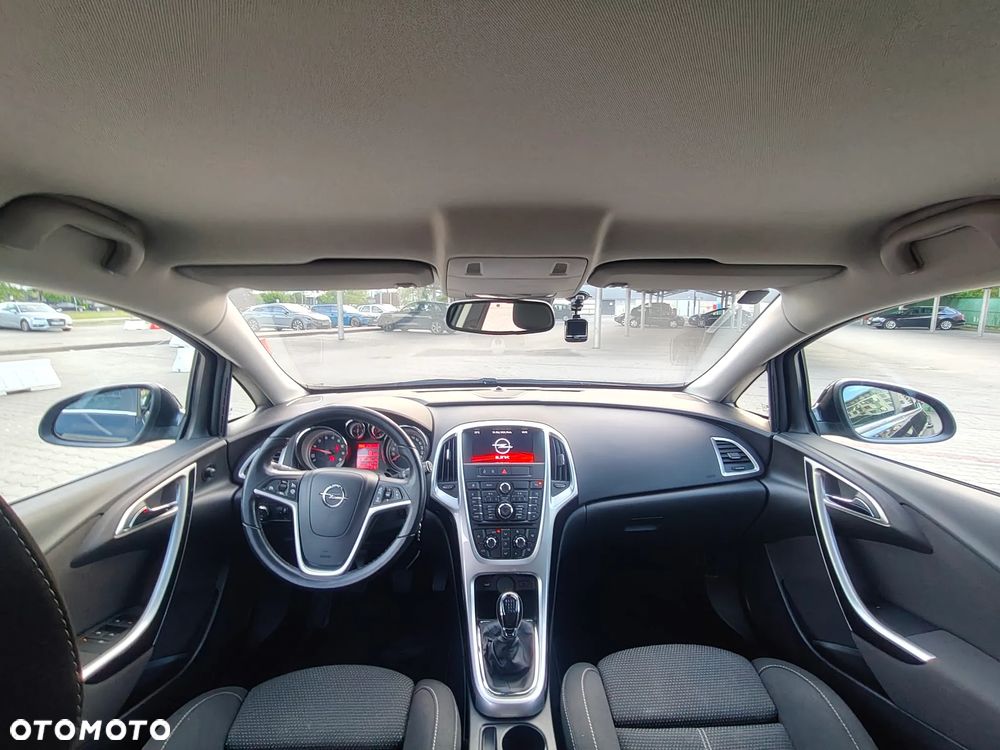 Opel Astra 1.6 T SIDI Sport S&S - 9