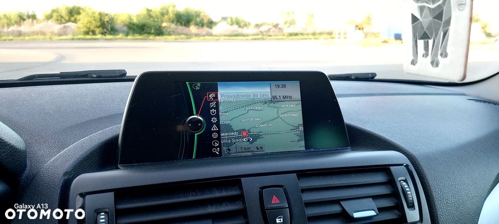 BMW Seria 1 116d - 17
