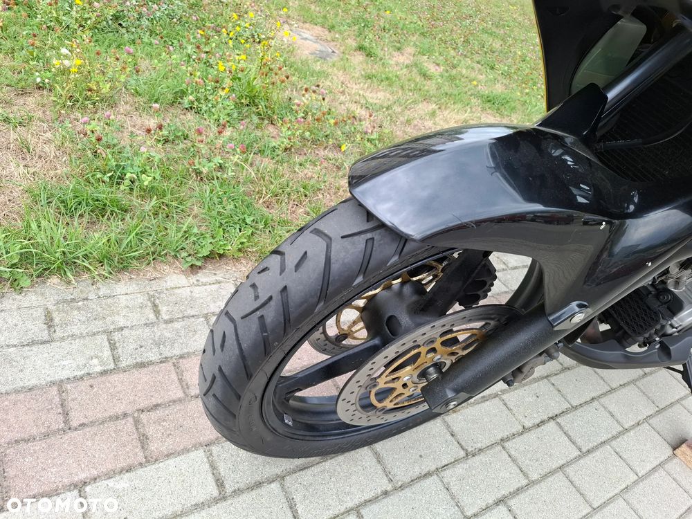 Suzuki V-STROM - 28