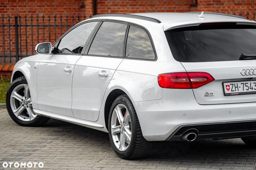 Audi A4 Avant 2.0 TFSI quattro S tronic S line Sportpaket - 15