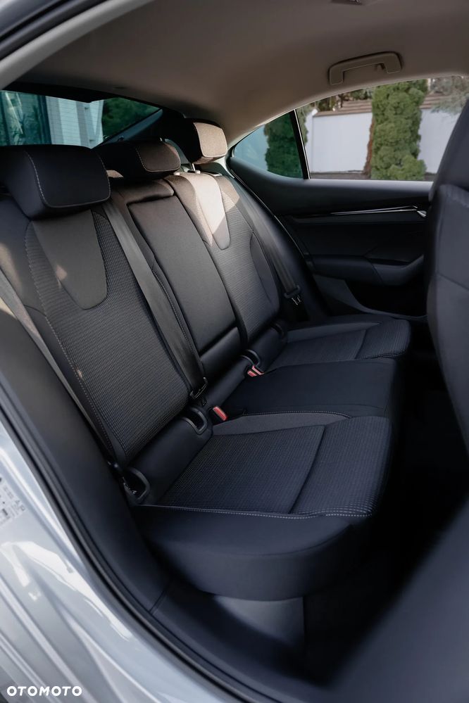 Skoda Octavia 1.5 TSI Selection - 12