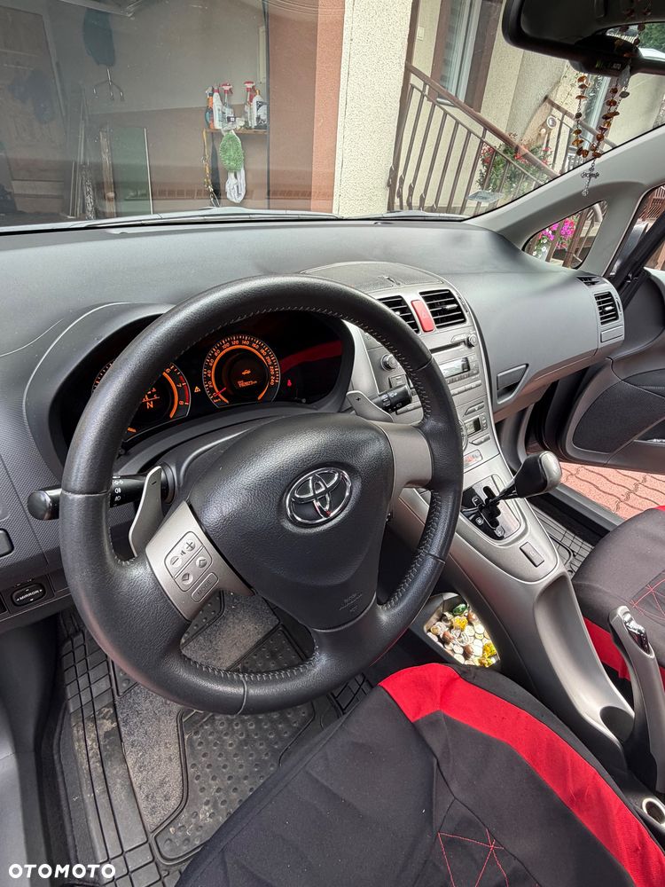 Toyota Auris 1.6 MultiMode Sol - 11