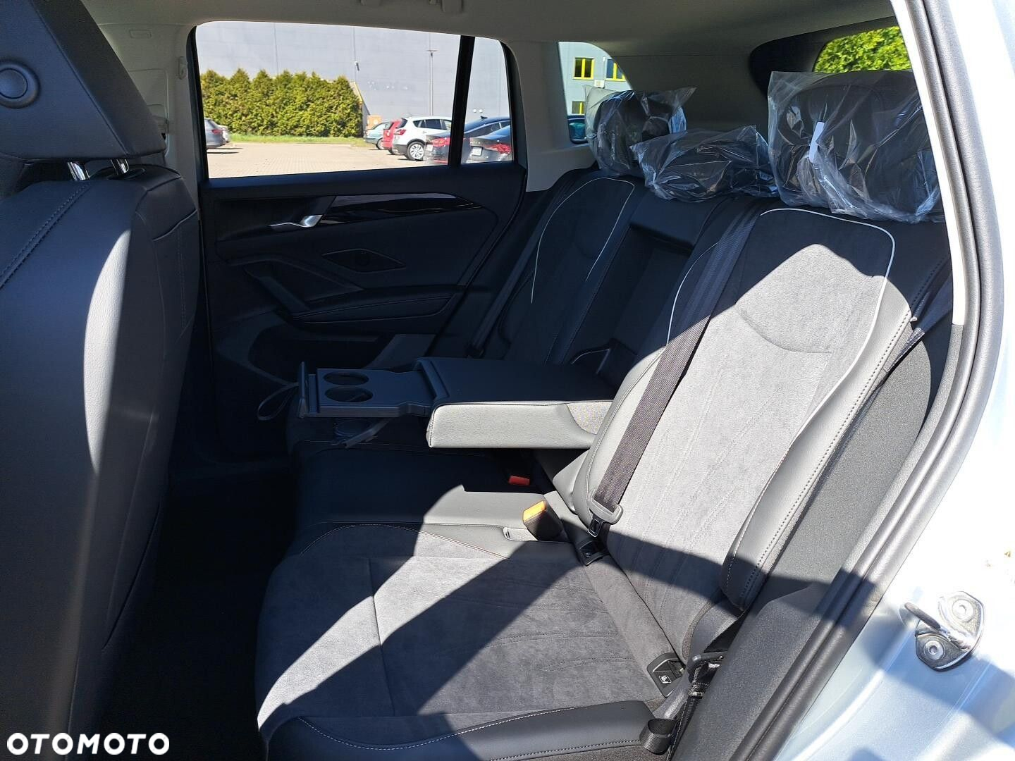Volkswagen Tiguan - 16