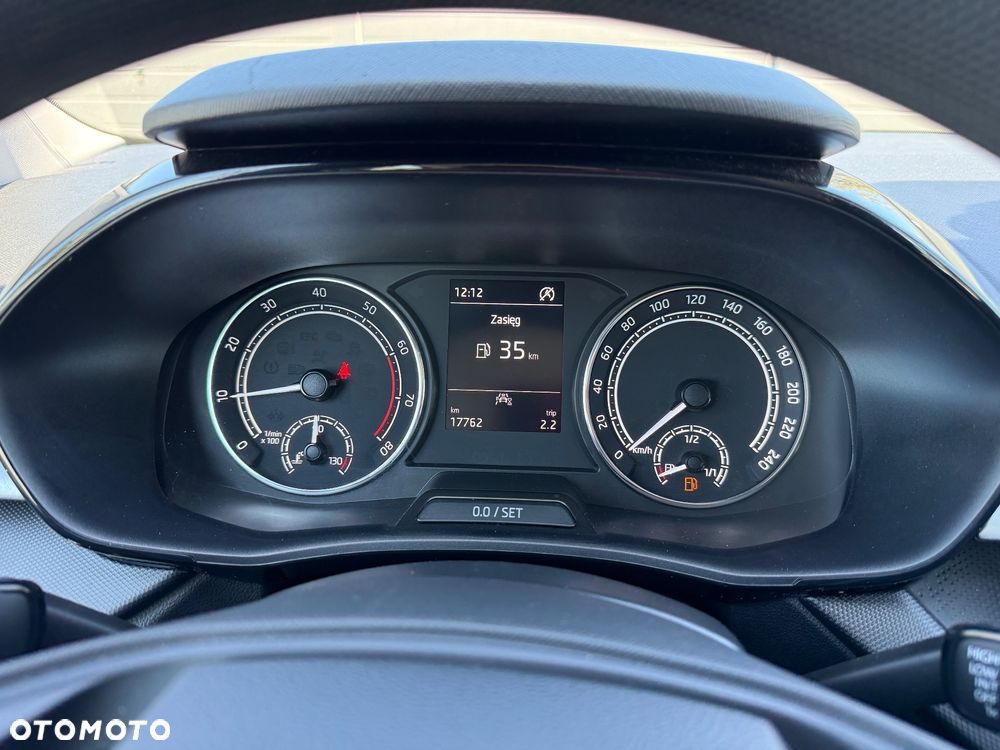 Skoda Fabia 1.0 MPI Active - 25