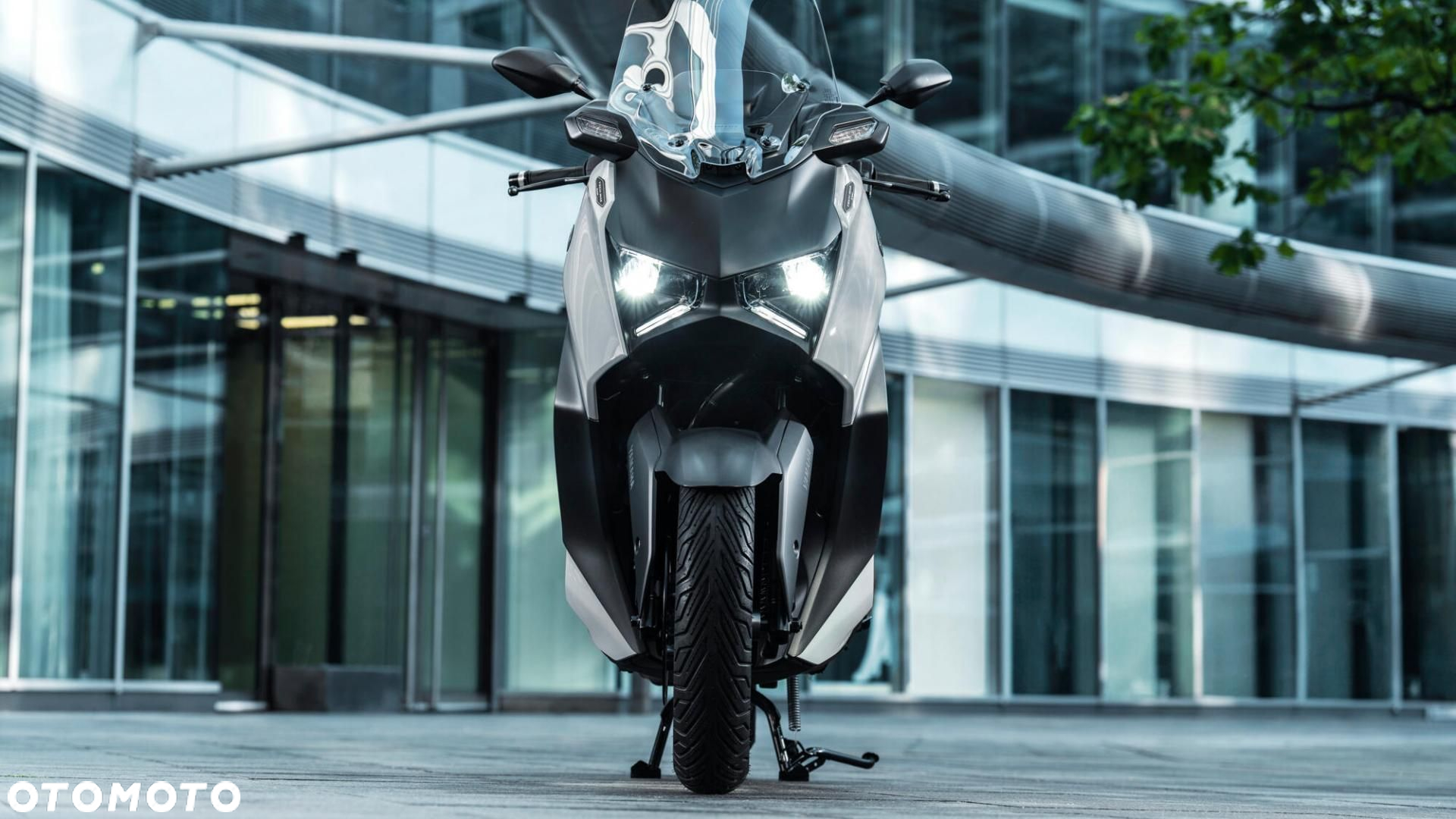 Yamaha X-max - 7
