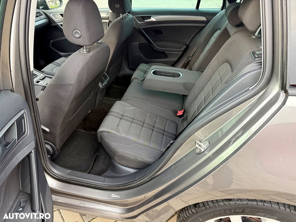 Volkswagen Golf Variant 1.6 BlueTDI DSG Comfortline - 22