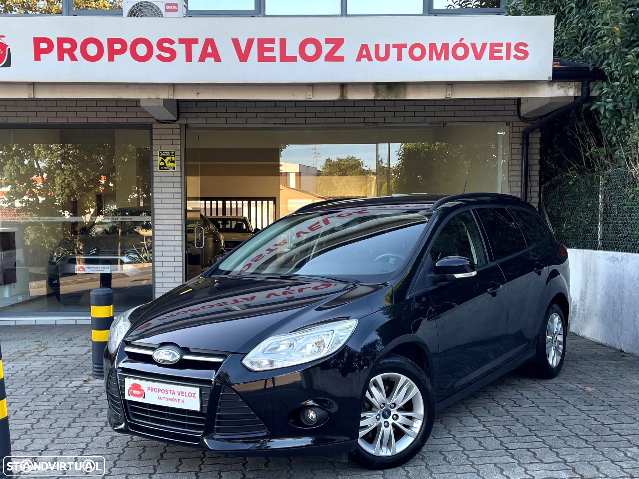 Ford Focus SW 1.0 EcoBoost S&S TITANIUM - 1