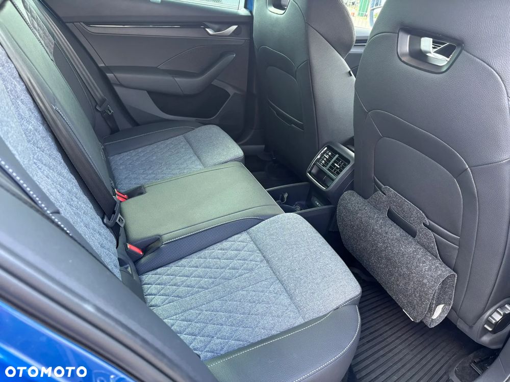 Skoda Octavia 1.5 TSI mHEV Sportline DSG - 27
