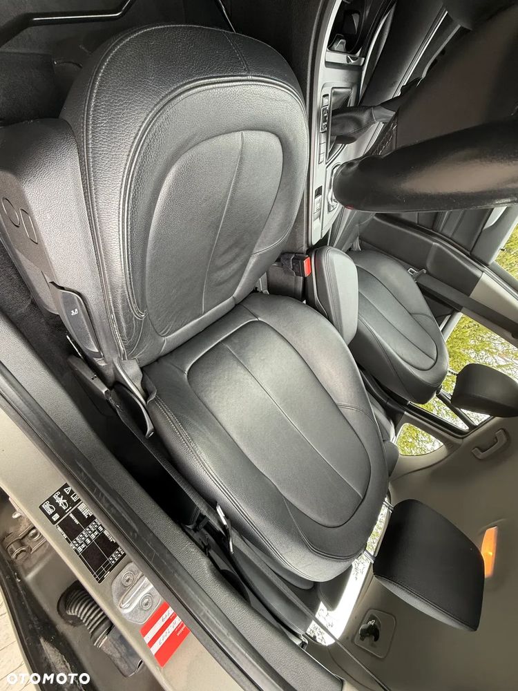 BMW X1 xDrive20d xLine sport - 15