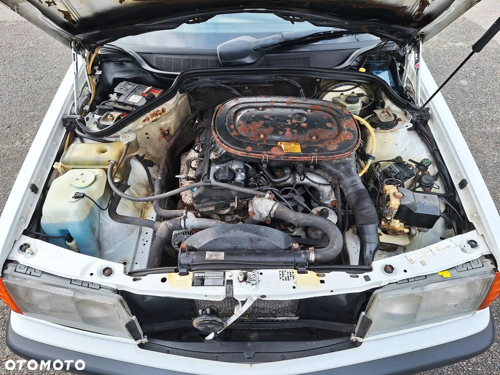 Mercedes-Benz W201 (190) - 32