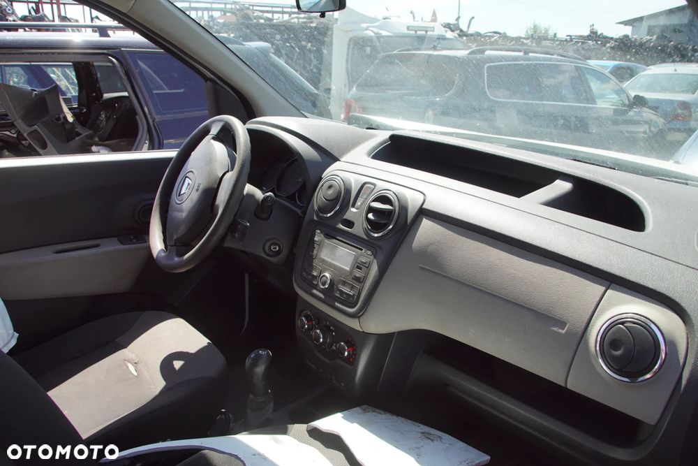 Auto na części - Dacia Dokker 1.6 SCE 102 KM H4M738 JR5076 DV369 2016R Silnik Skrzynia Drzwi Błotnik Lampa Lusterko Klamka Szyba Deska Kokpit Sterownik Moduł Czujnik Licznik Panel Kierownica - 14