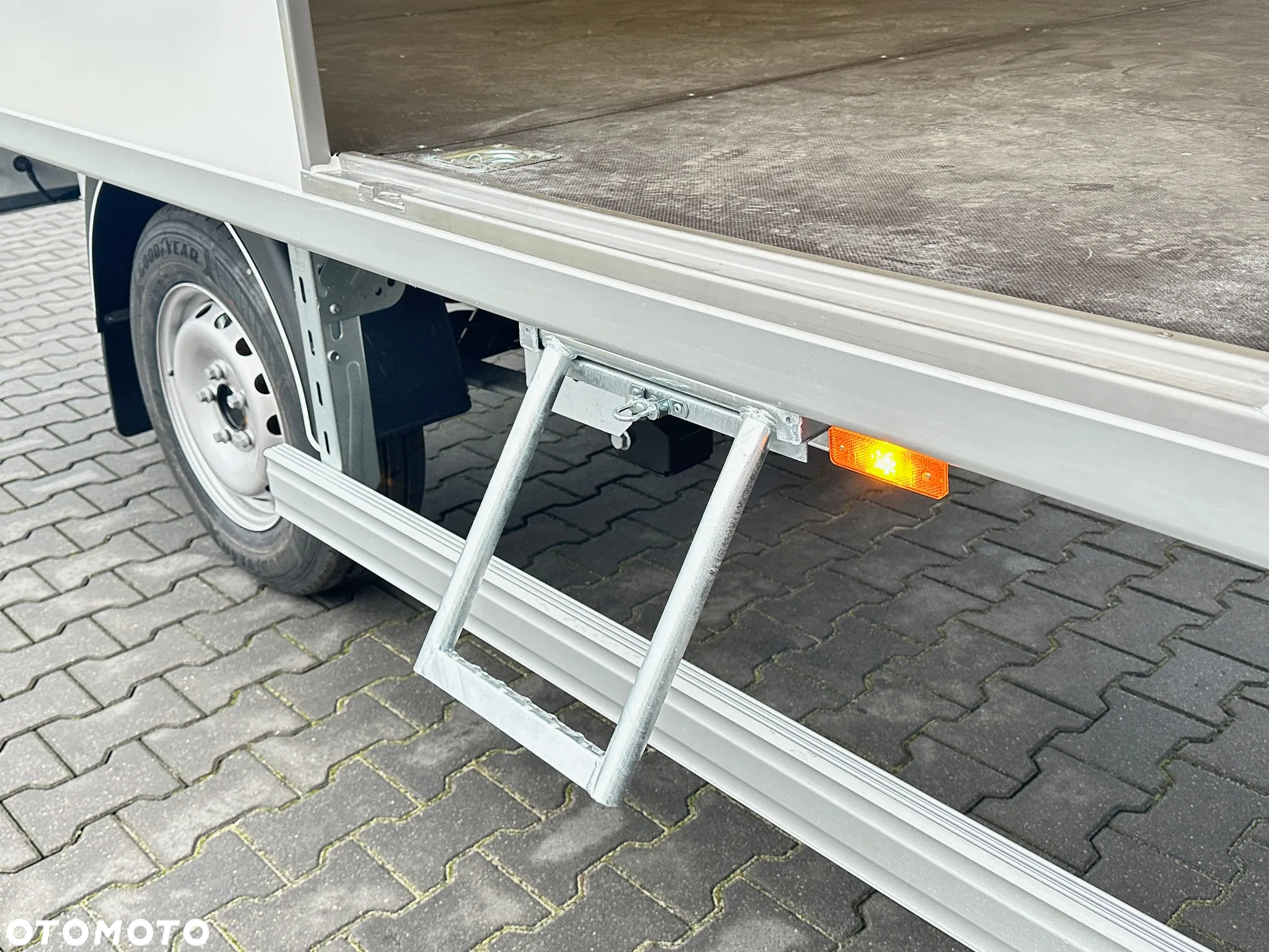 Renault Master - 24