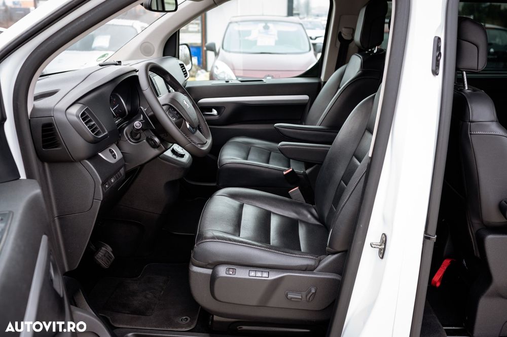 Peugeot Traveller - 17