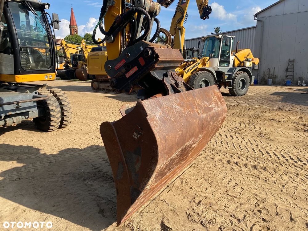 Liebherr A918 COMPACT, 2017 ROK, 8700 MTH, Z NIEMIEC - 15