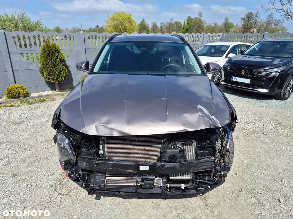 Hyundai Tucson 1.6 T-GDi HEV Platinum 2WD - 29