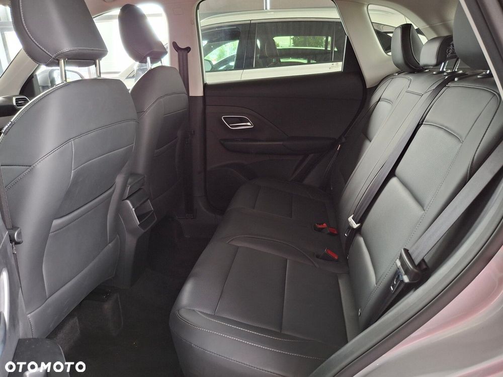 MG ZS - 8
