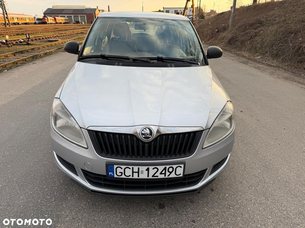Skoda Fabia 1.6 TDI DPF Active Plus - 8